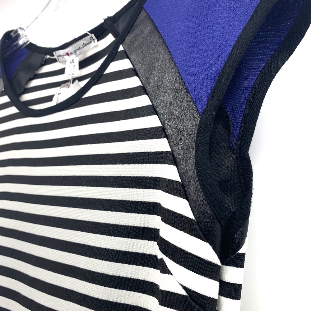 Color Block Stripe Dress - Picture 7 of 8